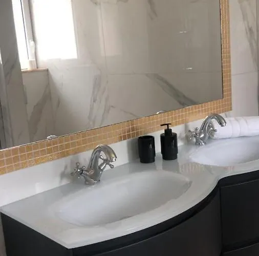 Magnifique , Jardin Et Terrasse