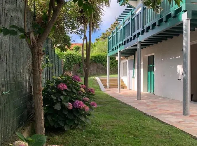 Vila Magnifique , Jardin Et Terrasse *