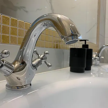 Magnifique , Jardin Et Terrasse Villa