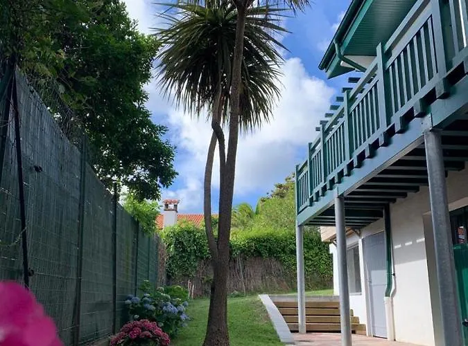 Magnifique , Jardin Et Terrasse