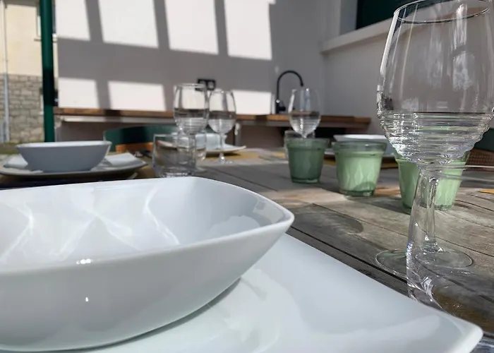 Magnifique , Jardin Et Terrasse * 比亚里茨