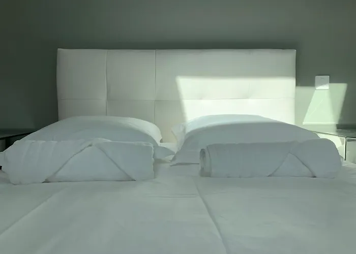 Magnifique , Jardin Et Terrasse Villa *